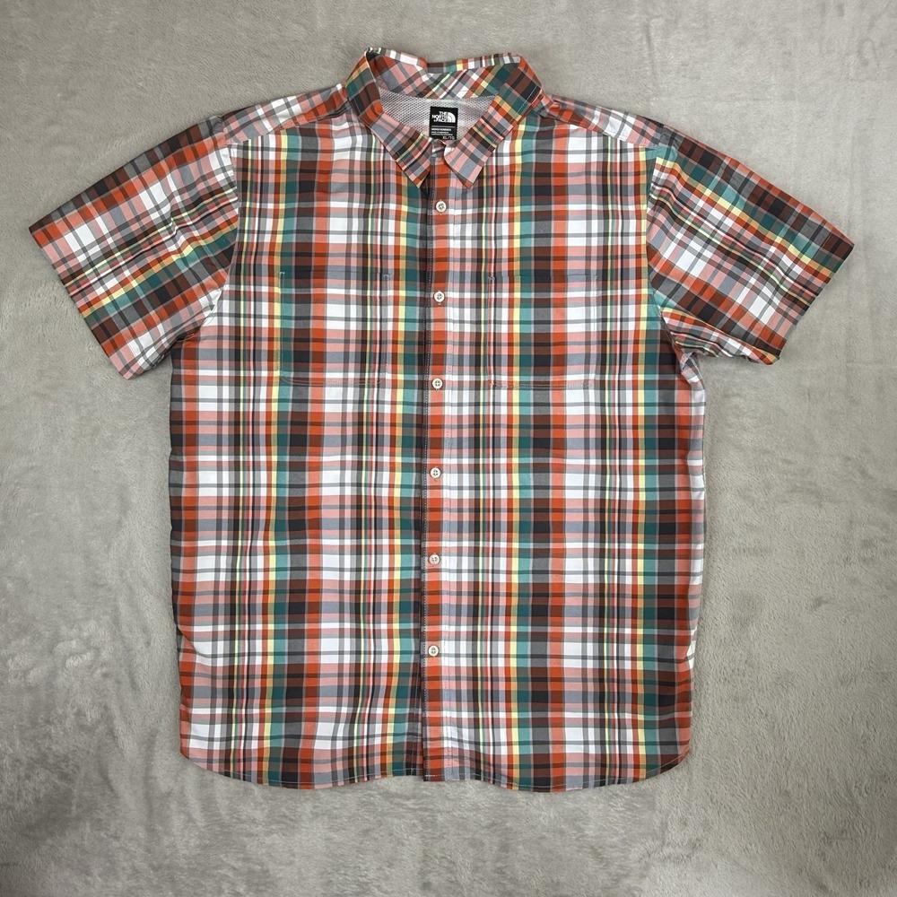 The North Face Button Up Shirt Men XL Multicolor Plaid Short Sleeve Pockets
